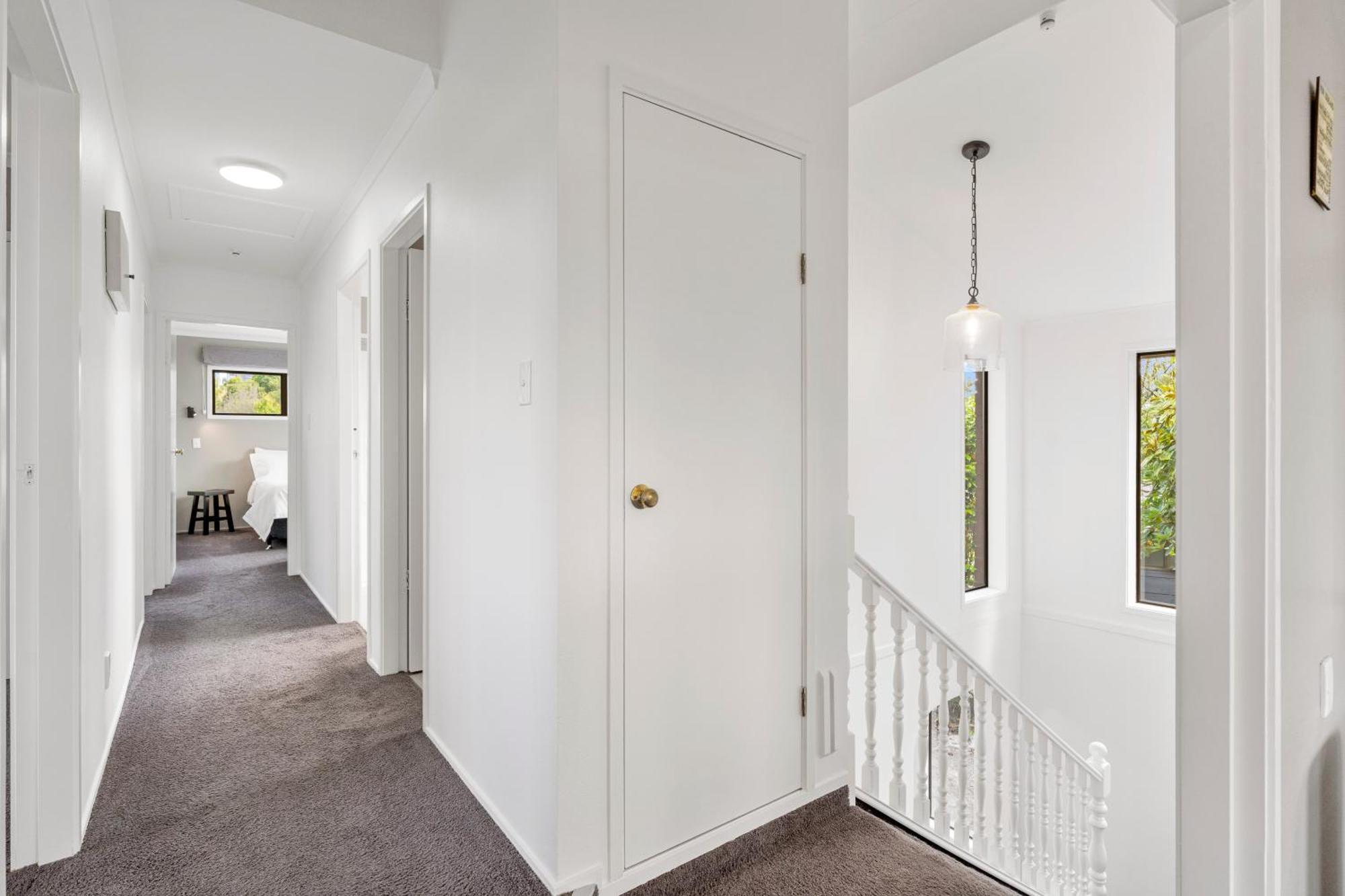 Ngaio Views - Lake Taupo Holiday Home エクステリア 写真