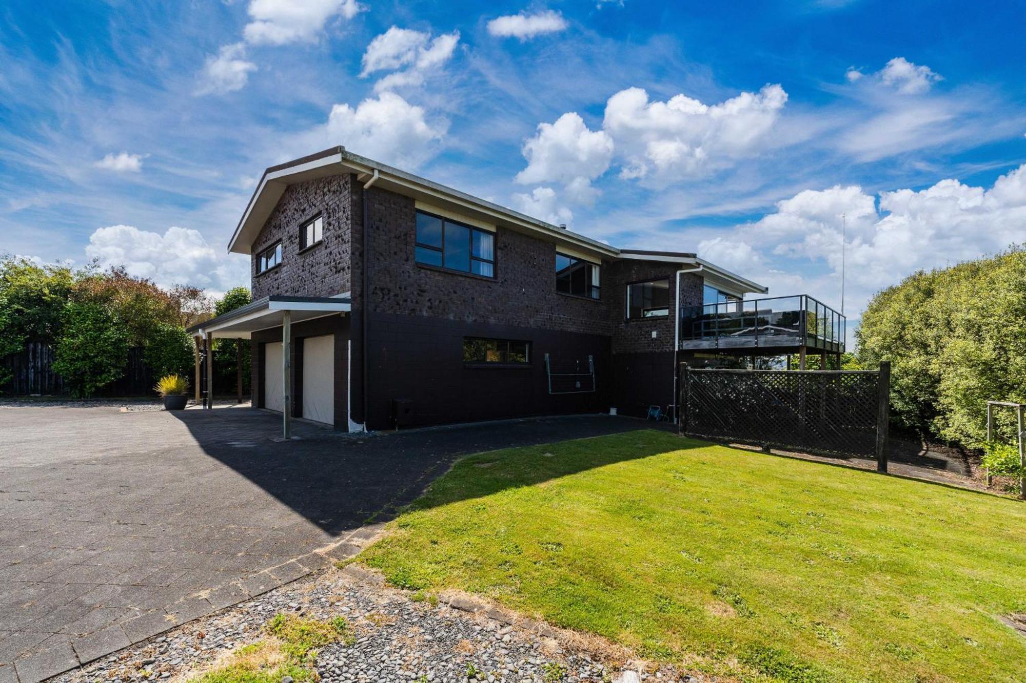 Ngaio Views - Lake Taupo Holiday Home エクステリア 写真