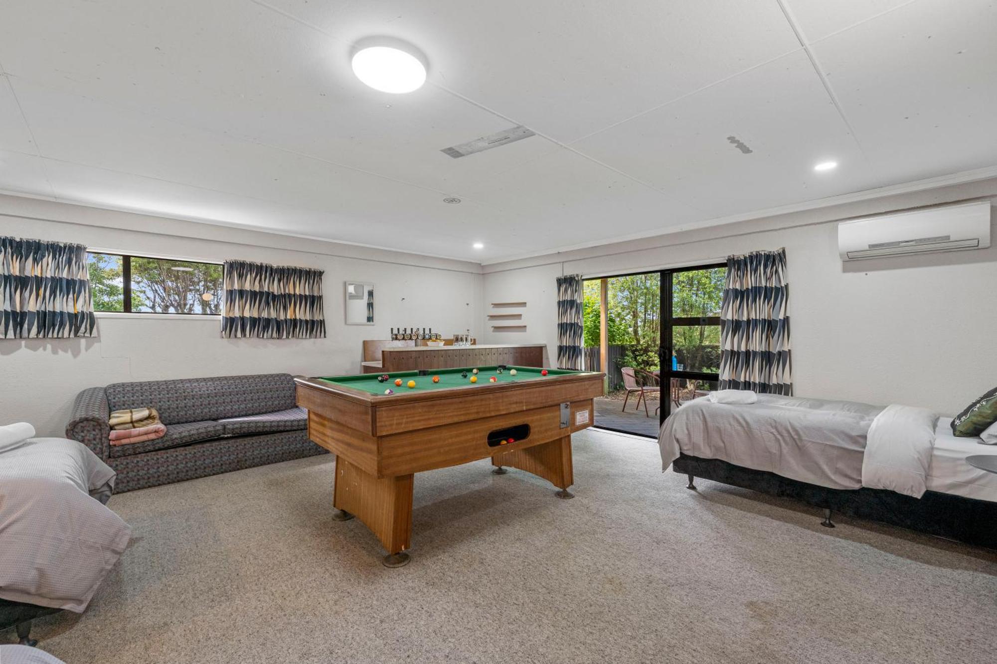 Ngaio Views - Lake Taupo Holiday Home エクステリア 写真