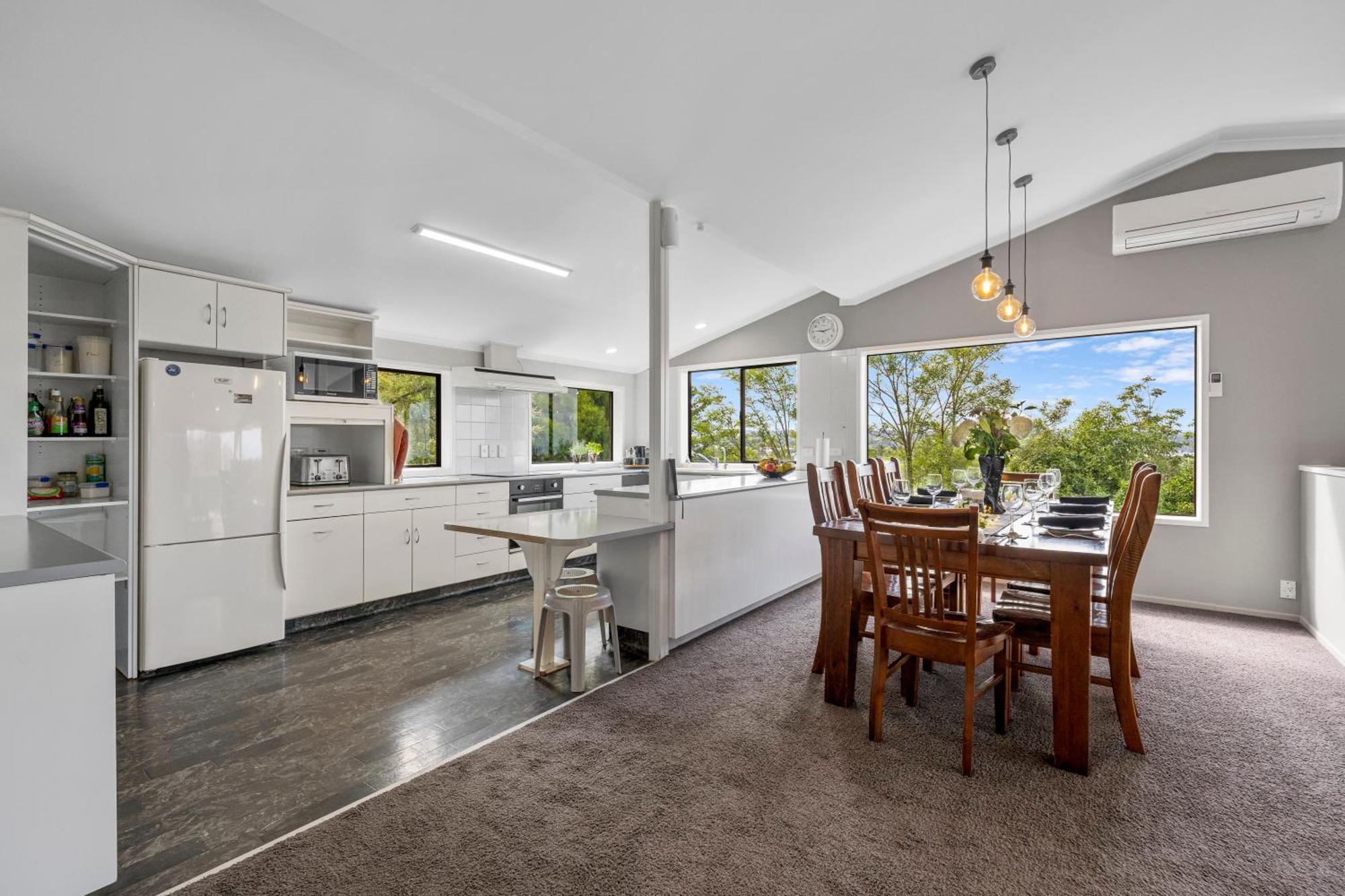 Ngaio Views - Lake Taupo Holiday Home エクステリア 写真