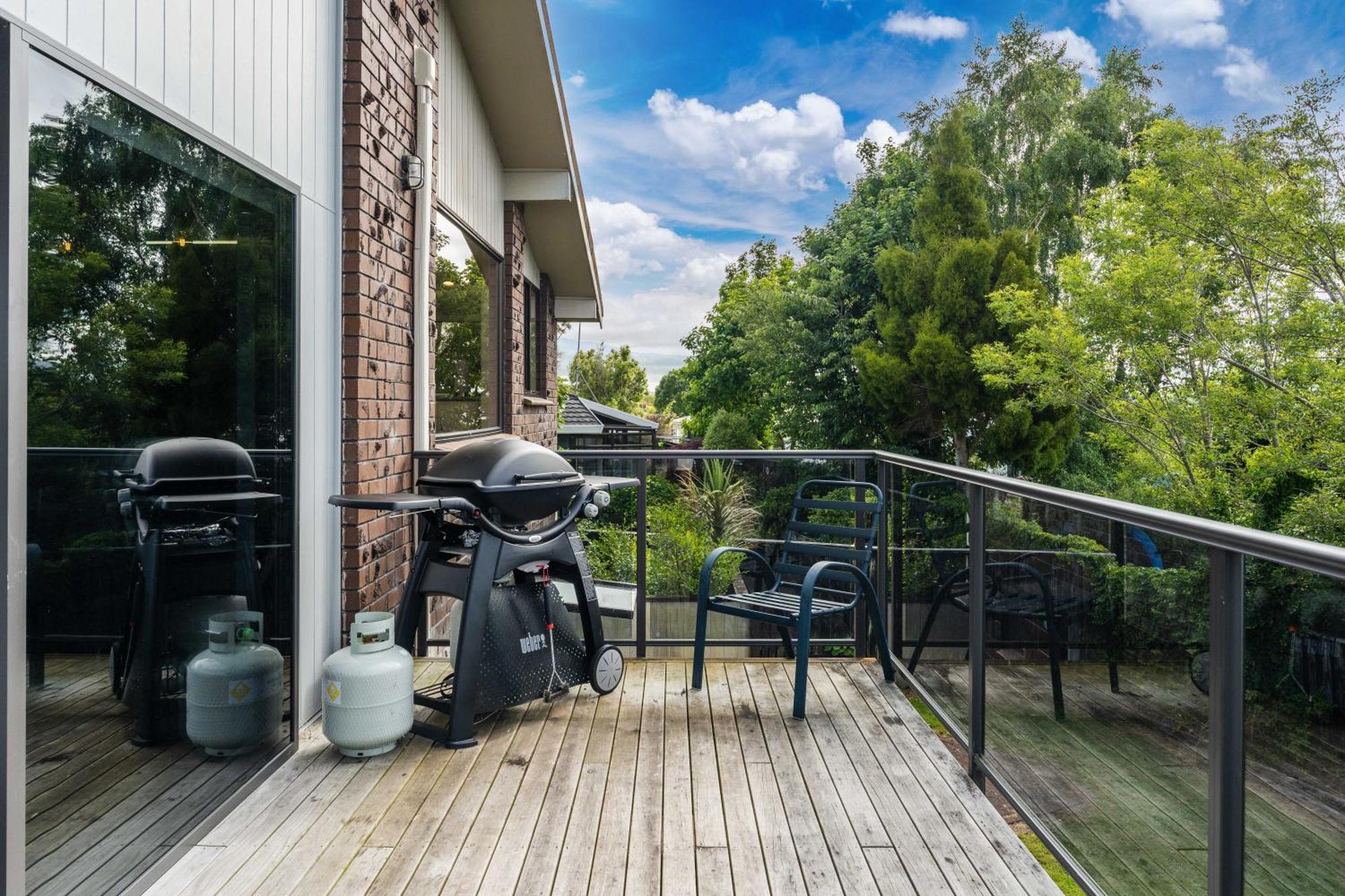 Ngaio Views - Lake Taupo Holiday Home エクステリア 写真